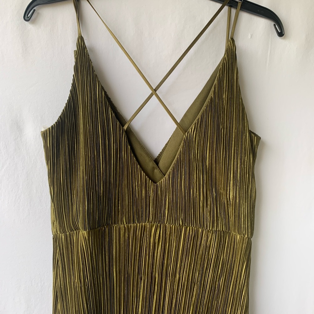 New never worn midi dress